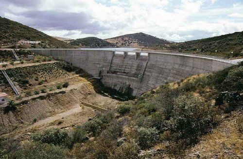 Presa de la Fresneda